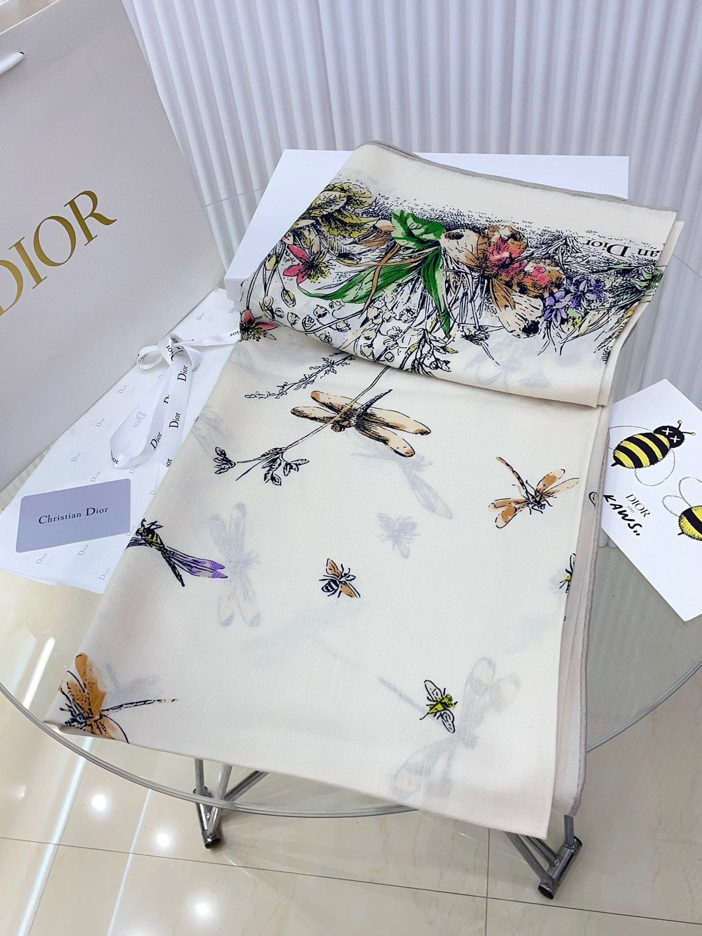 SCARF 140 CM IN WHITE MONOGRAM SILK AND CASHMERE 415163 mysite