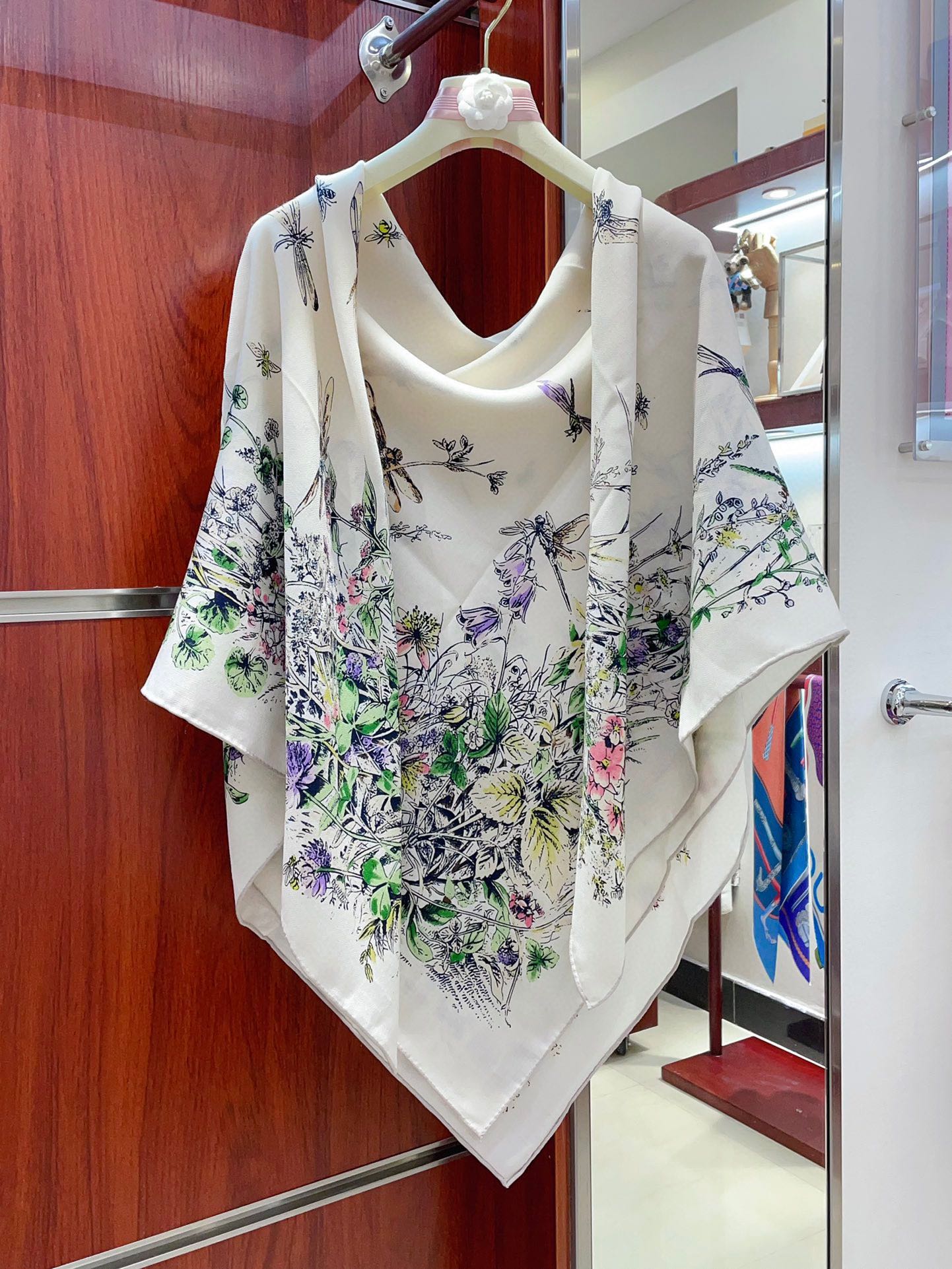 SCARF 140 CM IN WHITE MONOGRAM SILK AND CASHMERE 415163 mysite