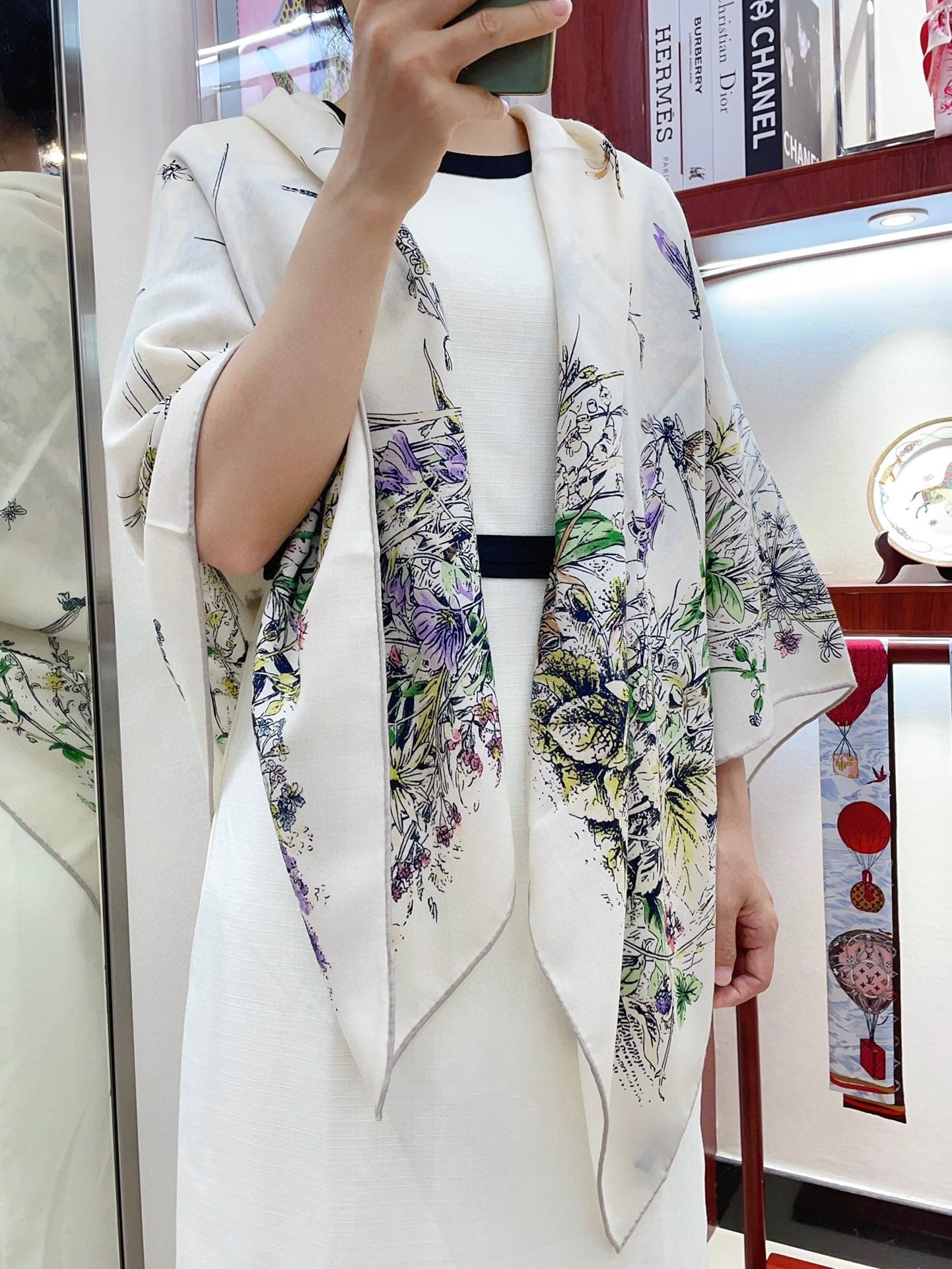 SCARF 140 CM IN WHITE MONOGRAM SILK AND CASHMERE 415163 mysite