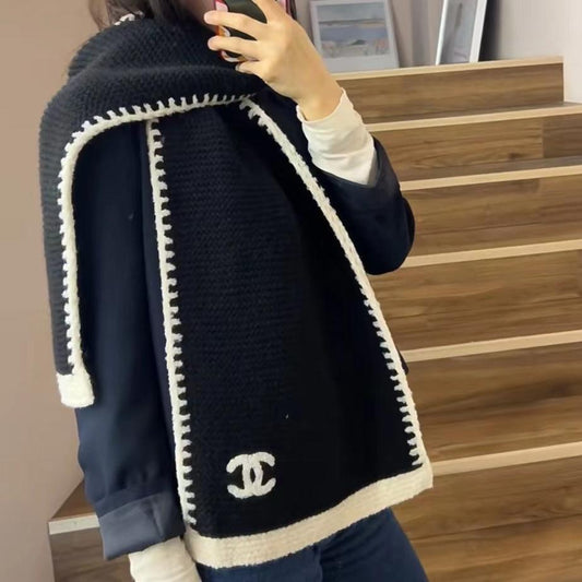 KNIT SCARF 200 CM IN BLACK CASHMERE WITH WHITE LOGO 383910 mysite