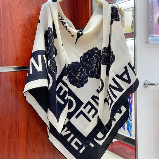 SQUARE SCARF 140 CM IN BLACK MIX WHITE CASHMERE AND SILK 389993 mysite