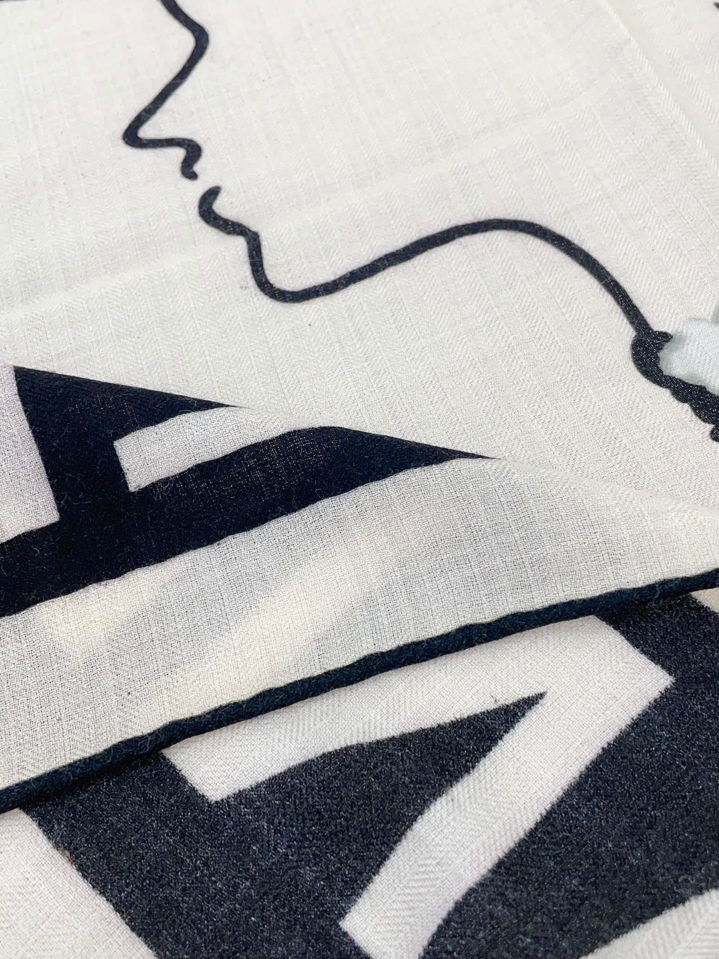 SQUARE SCARF 140 CM IN BLACK MIX WHITE CASHMERE AND SILK 389993 mysite