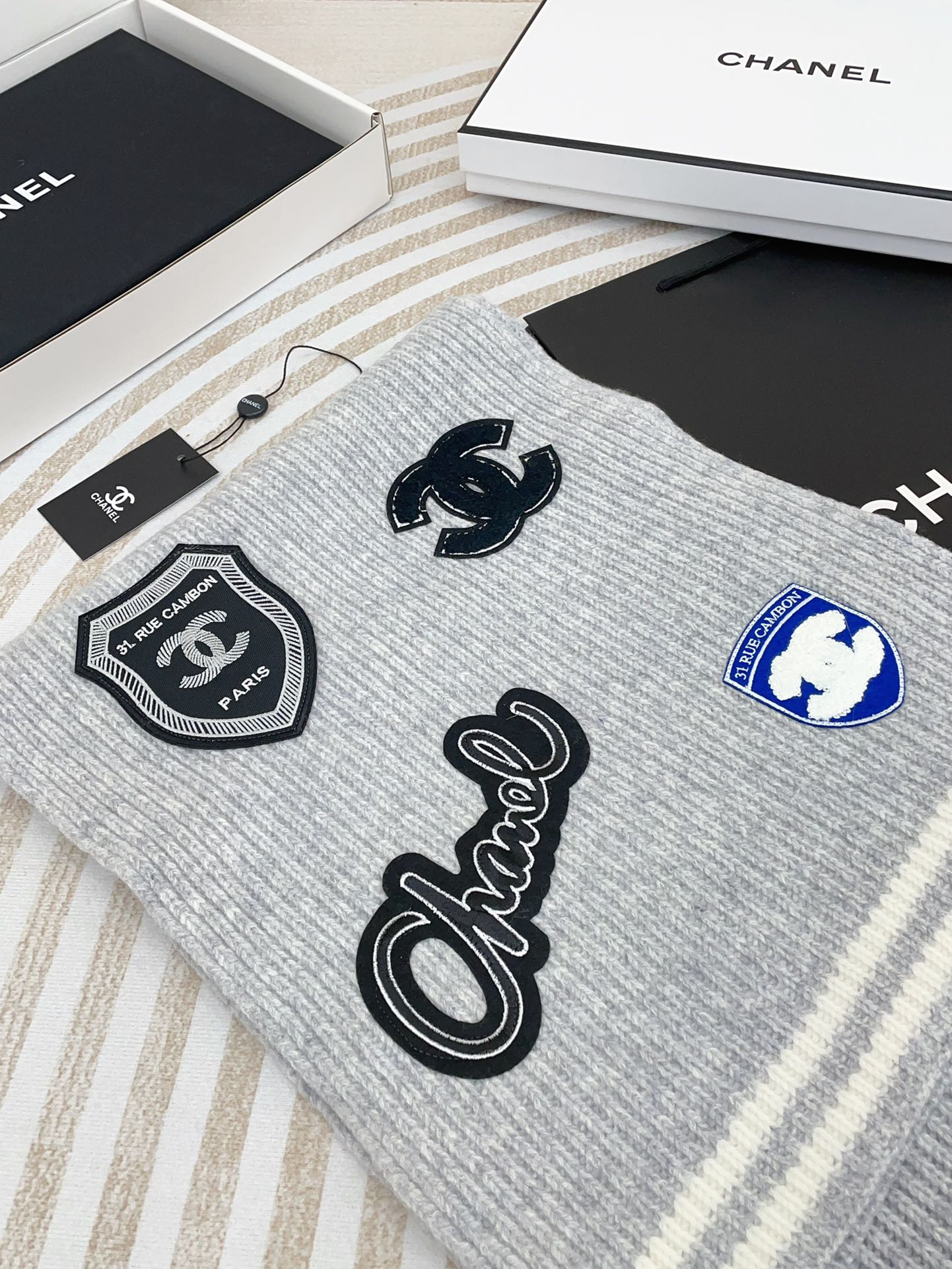 SCARF 180 CM IN CLOUD GRAY PURE CASHMERE WITH STICKER 389999 mysite