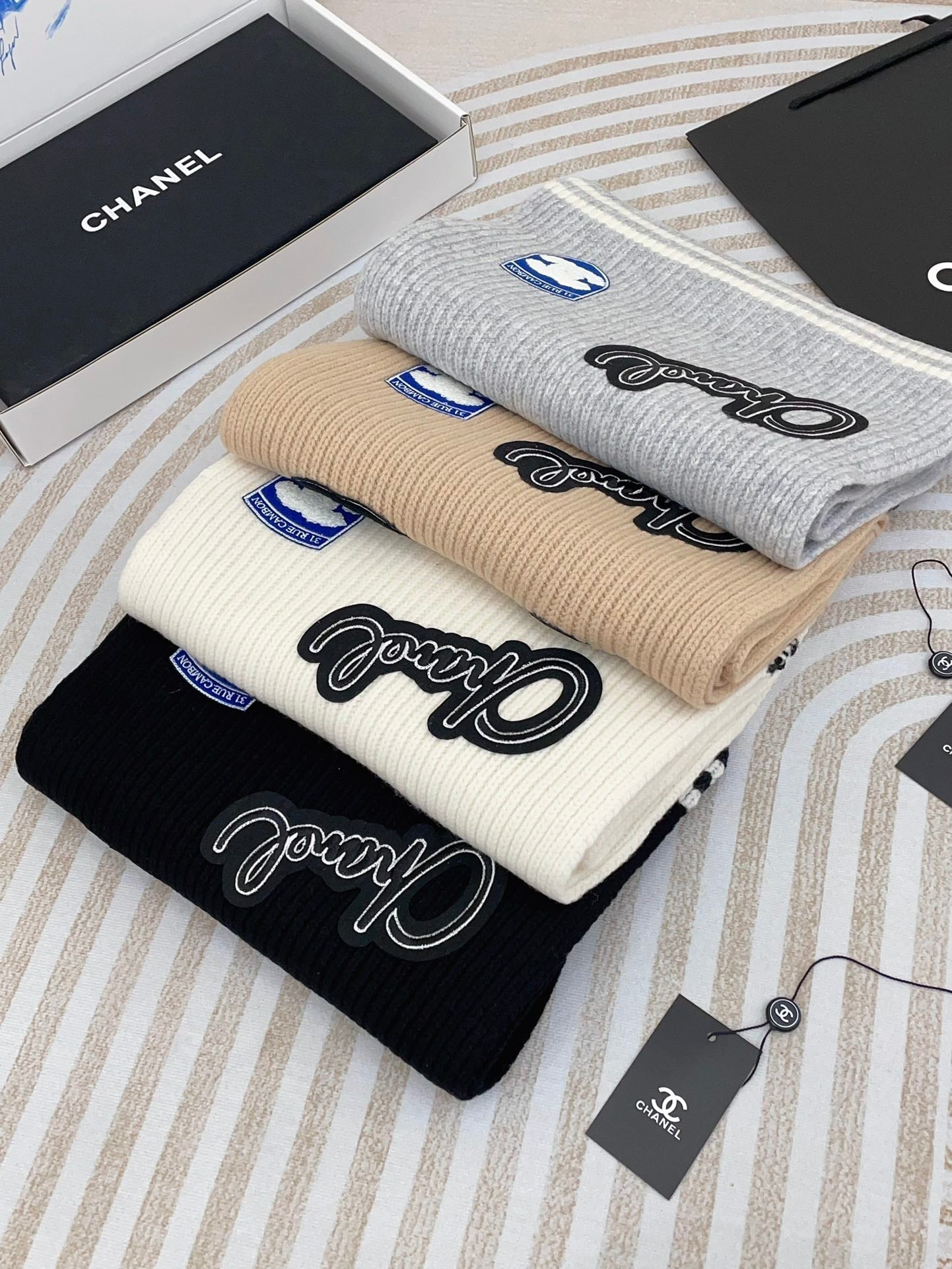 SCARF 180 CM IN TAN BEIGE PURE CASHMERE WITH STICKER 390000 mysite