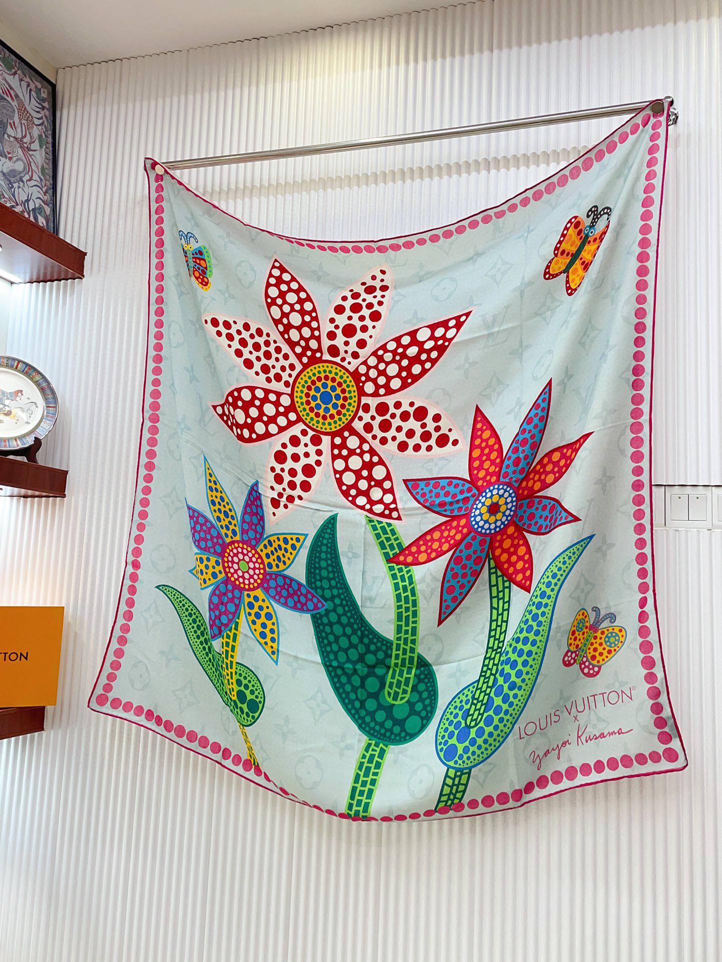 WISHUST SCARF 140 CM IN COLORFUL CASHMERE AND SILK 396237 mysite