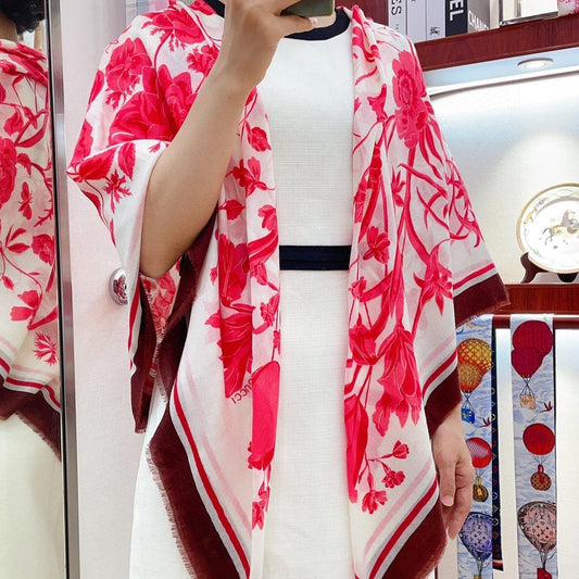 SQUARE SCARF 140 CM IN ROSE RED CASHMERE 398256 mysite