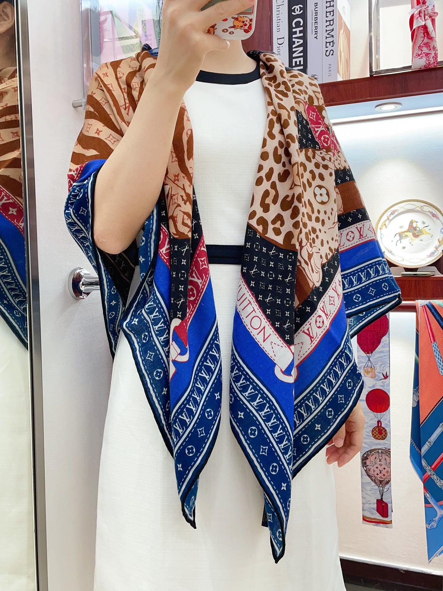 FELINE DUO 140 CM SQUARE SILK SCARF COLORFUL 398282 mysite