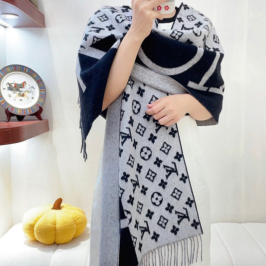 MONOGRAM SCARF 210 CM IN BLACK MIX WHITE CASHMERE 398283 mysite