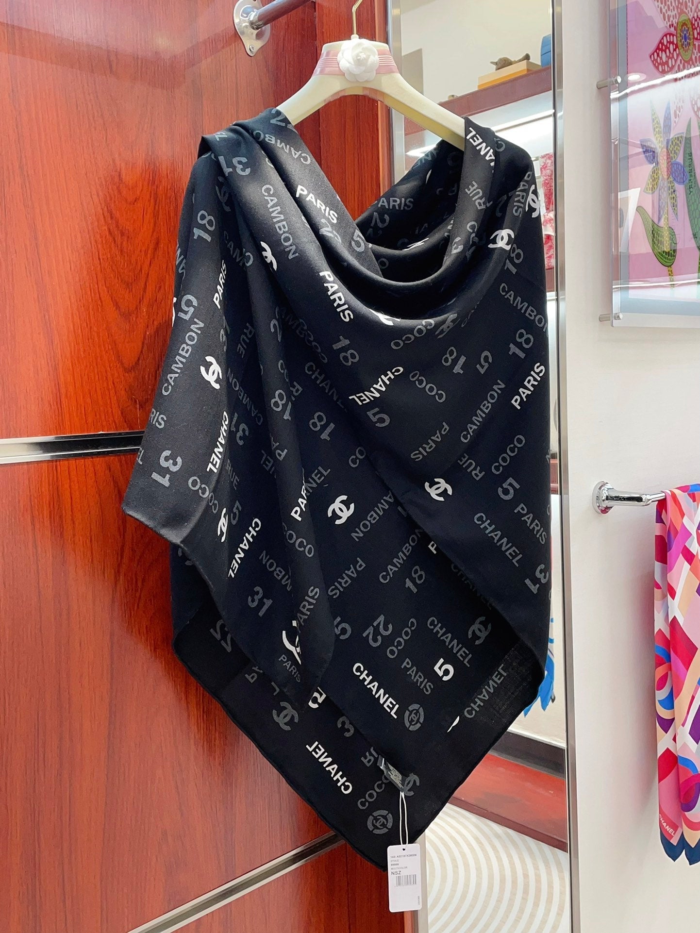 SQUARE SCARF 140 CM IN BLACK MONOGRAM CASHMERE 401159 mysite