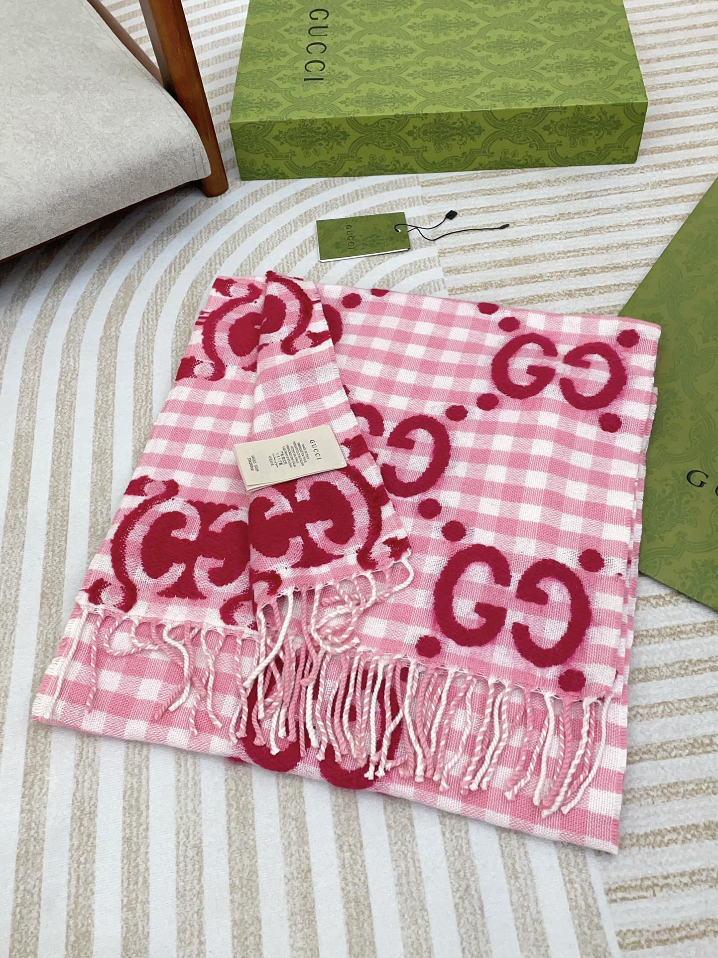 SCARF 220 CM IN BRIGHT PINK MIX WHITE WOOL 401164 mysite