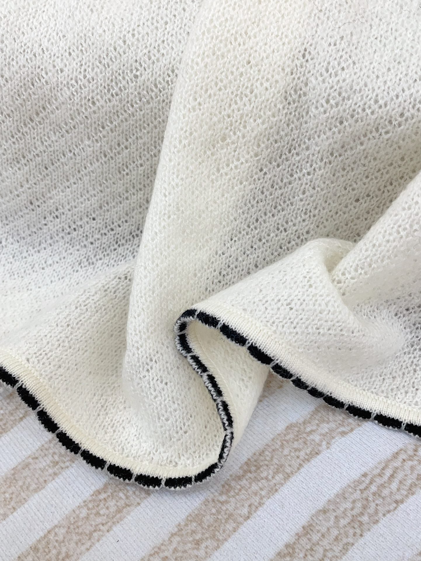 CC Scarf 190 CM In White Cashmere 419815 mysite