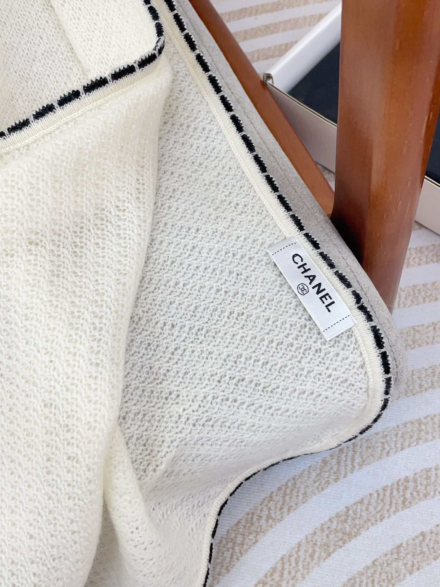 CC Scarf 190 CM In White Cashmere 419815 mysite