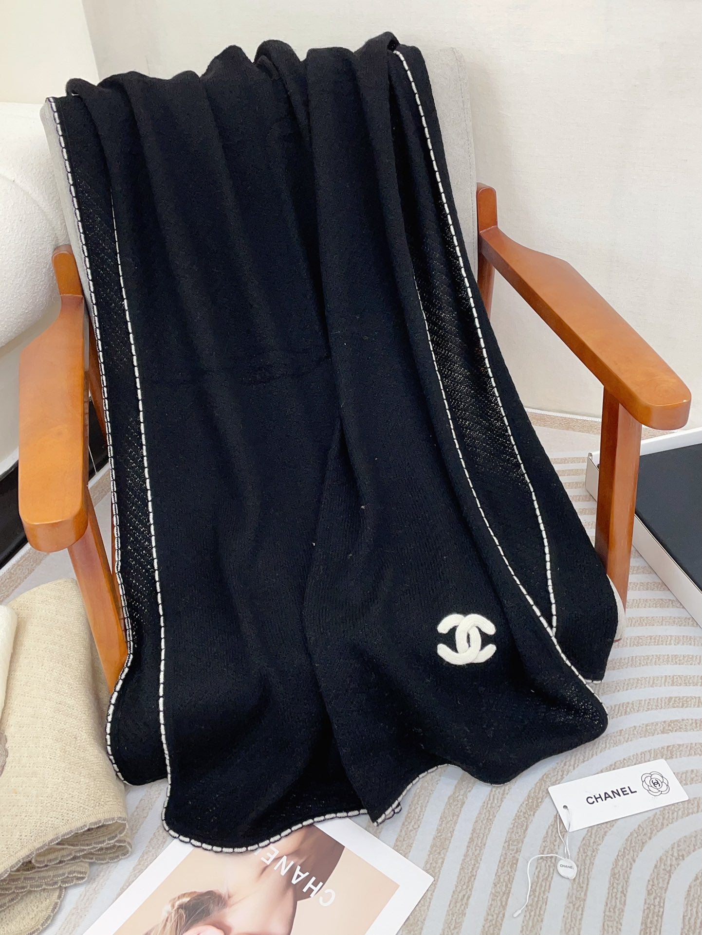 CC Scarf 190 CM In Black Cashmere 419816 mysite