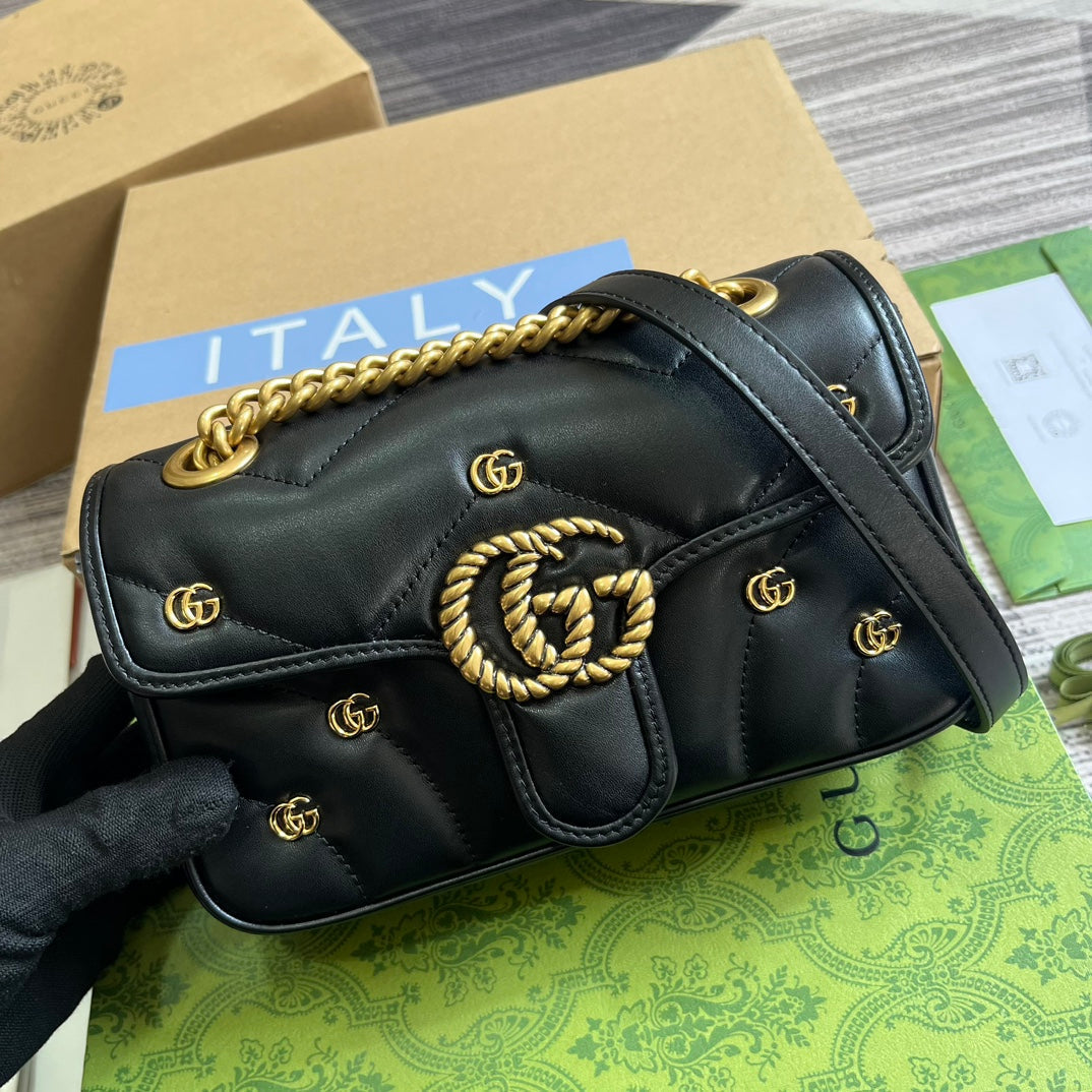 GG MARMONT SMALL 22 BAG IN BLACK LAMBSKIN mysite