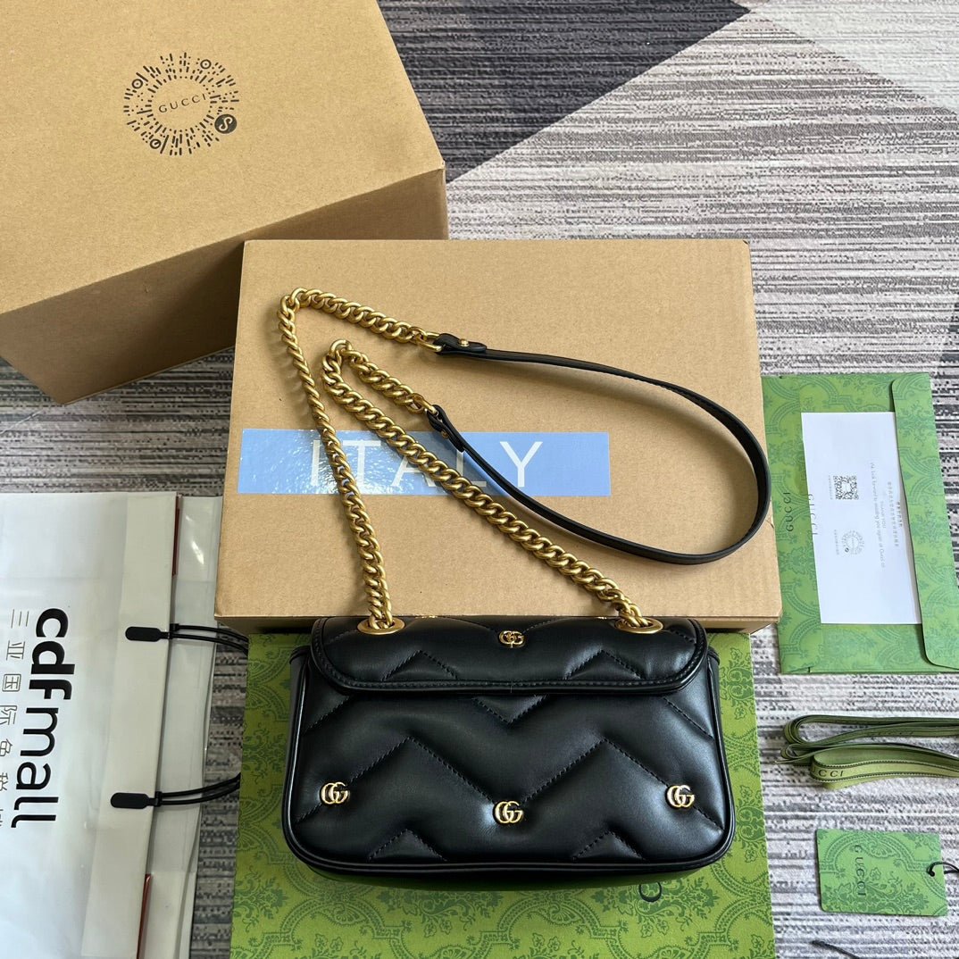 GG MARMONT SMALL 22 BAG IN BLACK LAMBSKIN mysite