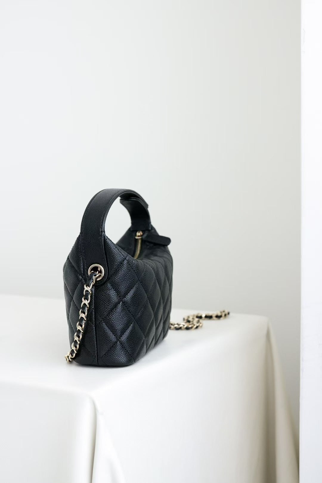 CC 25C Hobo Bag Black Caviar Calfskin Silver Hardware 243623 mysite