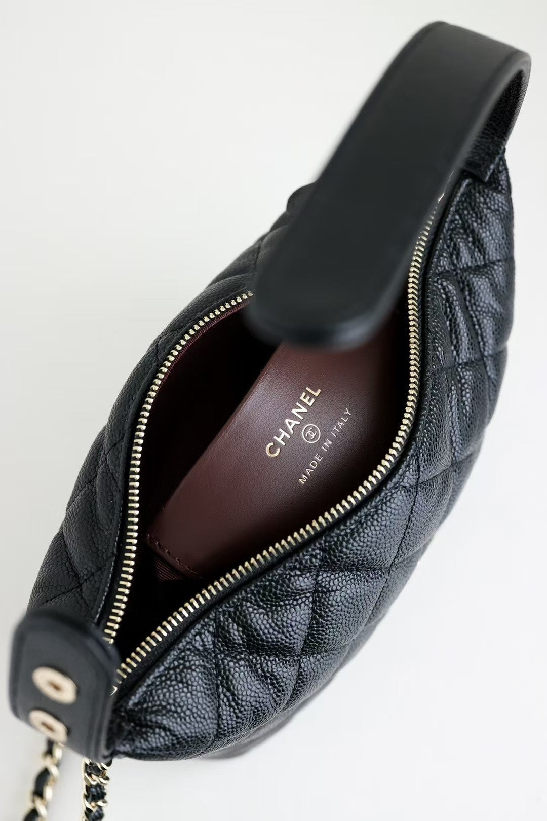 CC 25C Hobo Bag Black Caviar Calfskin Silver Hardware 243623 mysite