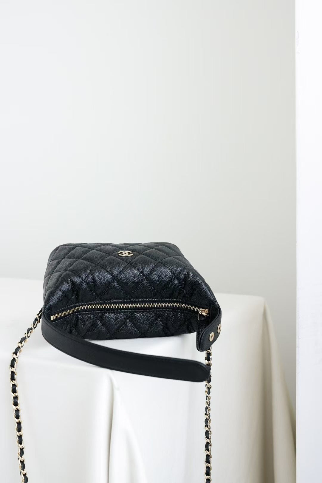 CC 25C Hobo Bag Black Caviar Calfskin Silver Hardware 243623 mysite