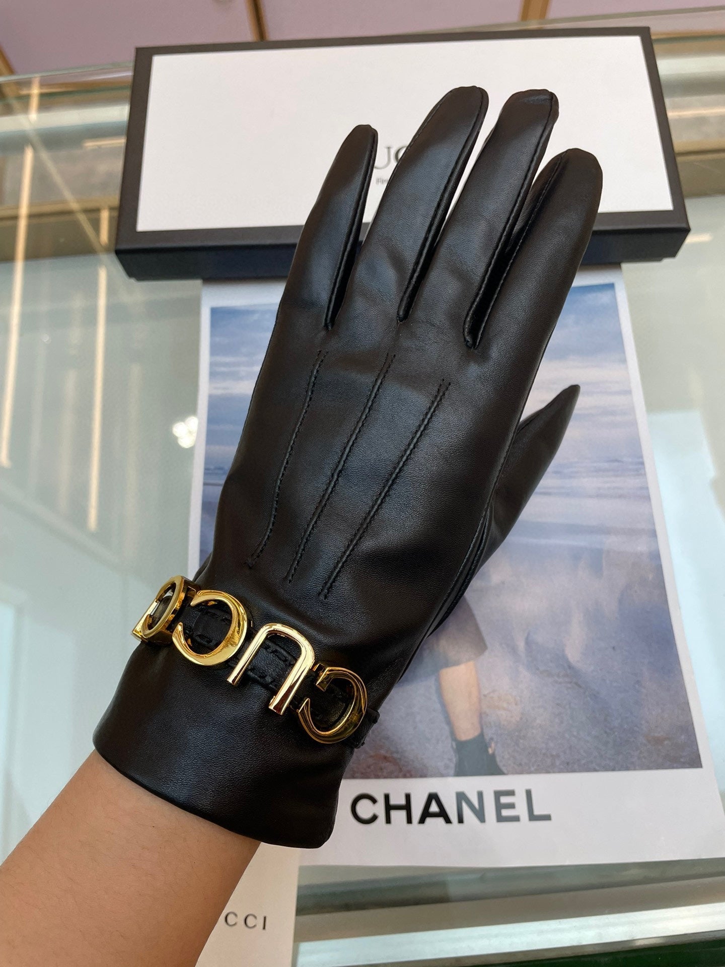EUROPEAN GLOVES IN BLACK LAMBSKIN WITH CASHMERE LINING 376727 mysite