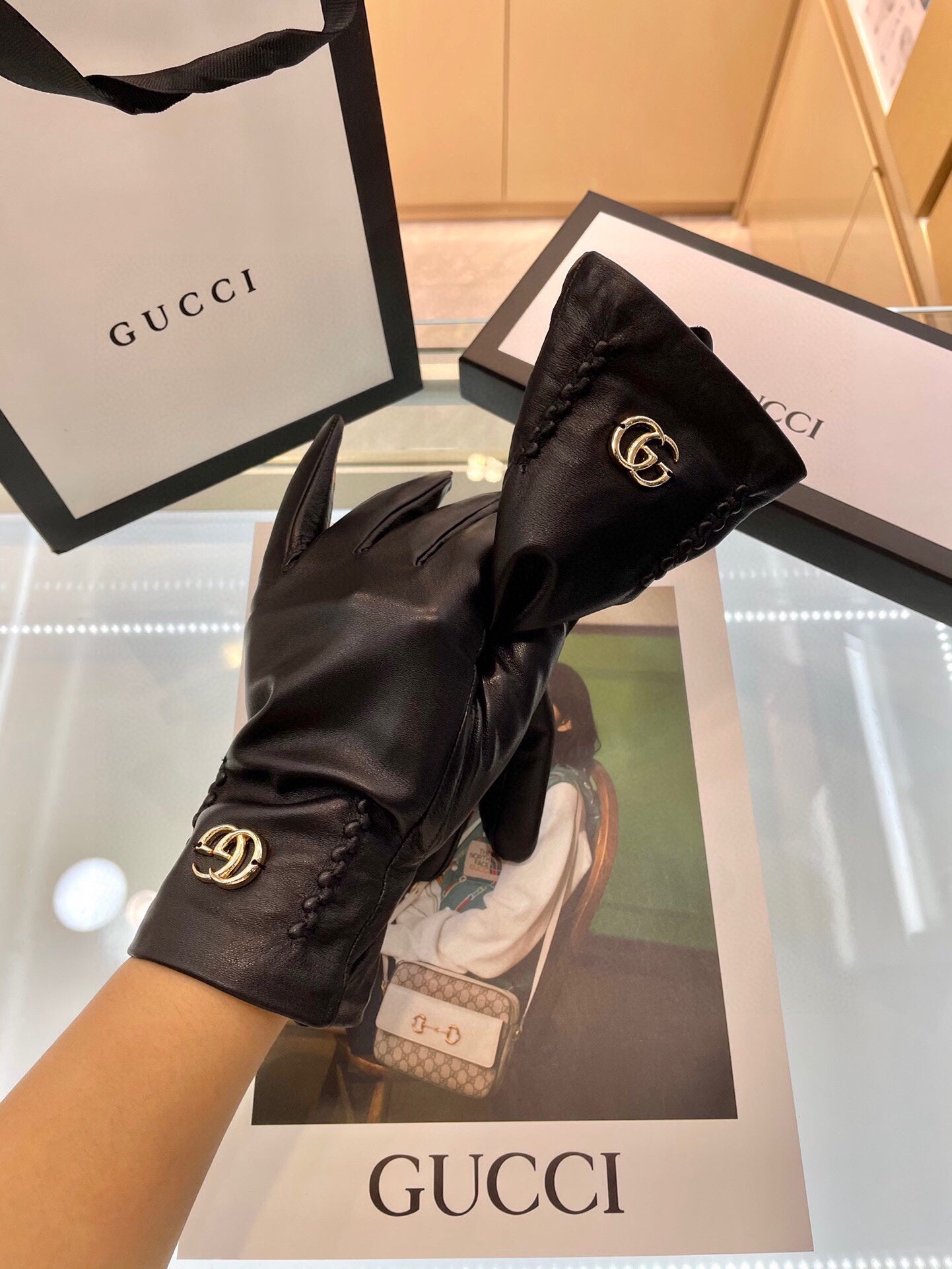 EUROPEAN GLOVES IN BLACK LAMBSKIN WITH CASHMERE LINING 376727 mysite