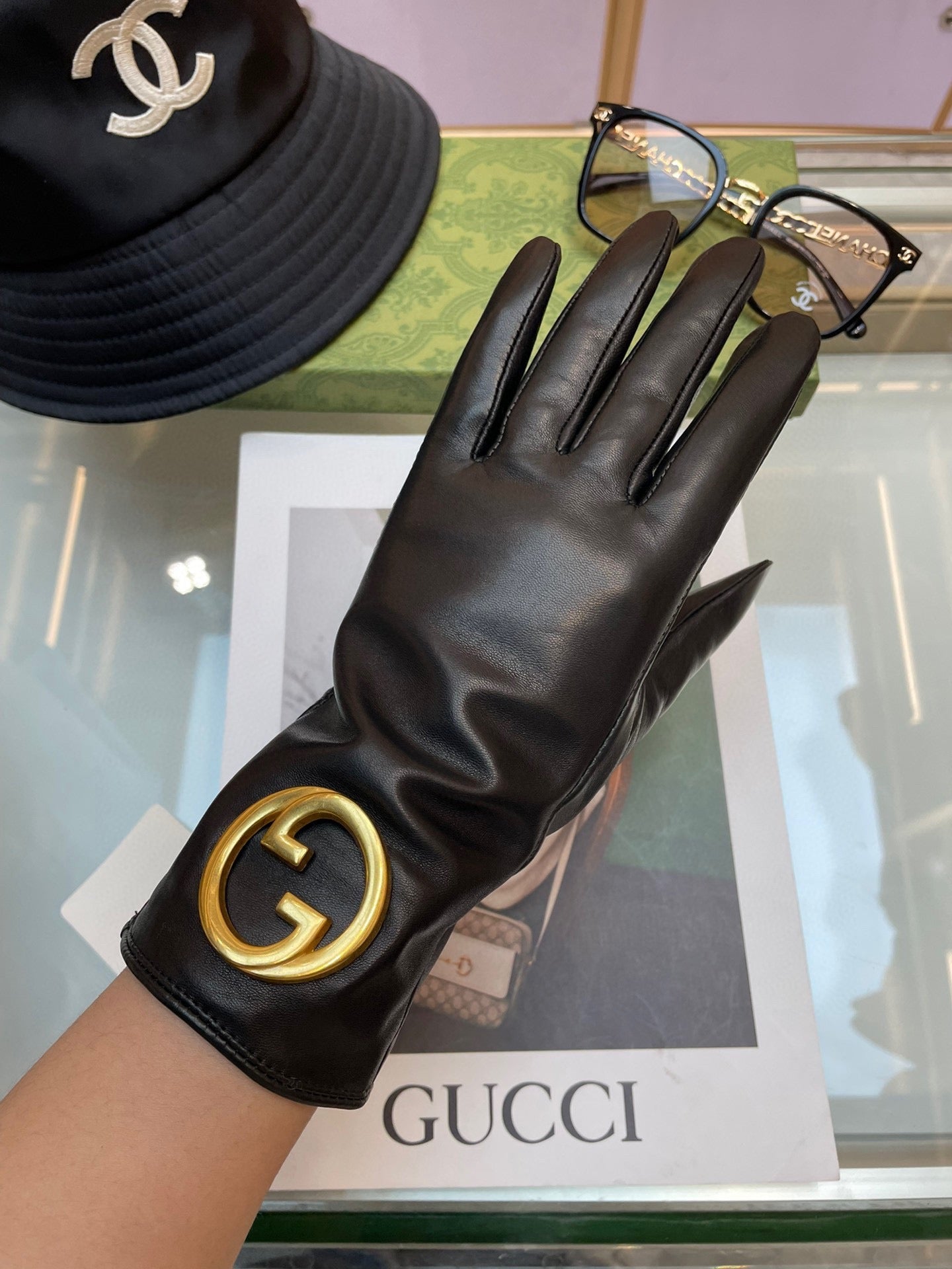 GLOVES IN BLACK SHEEPSKIN WITH CASHMERE LINING 432595 mysite