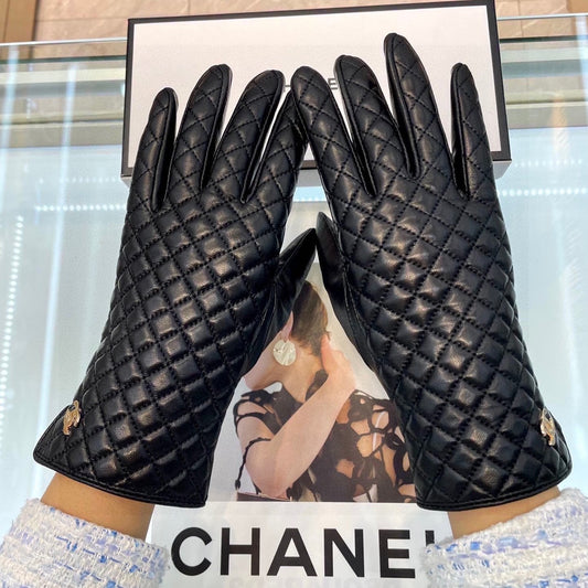 GLOVES IN BLACK LAMBSKIN 463832 mysite