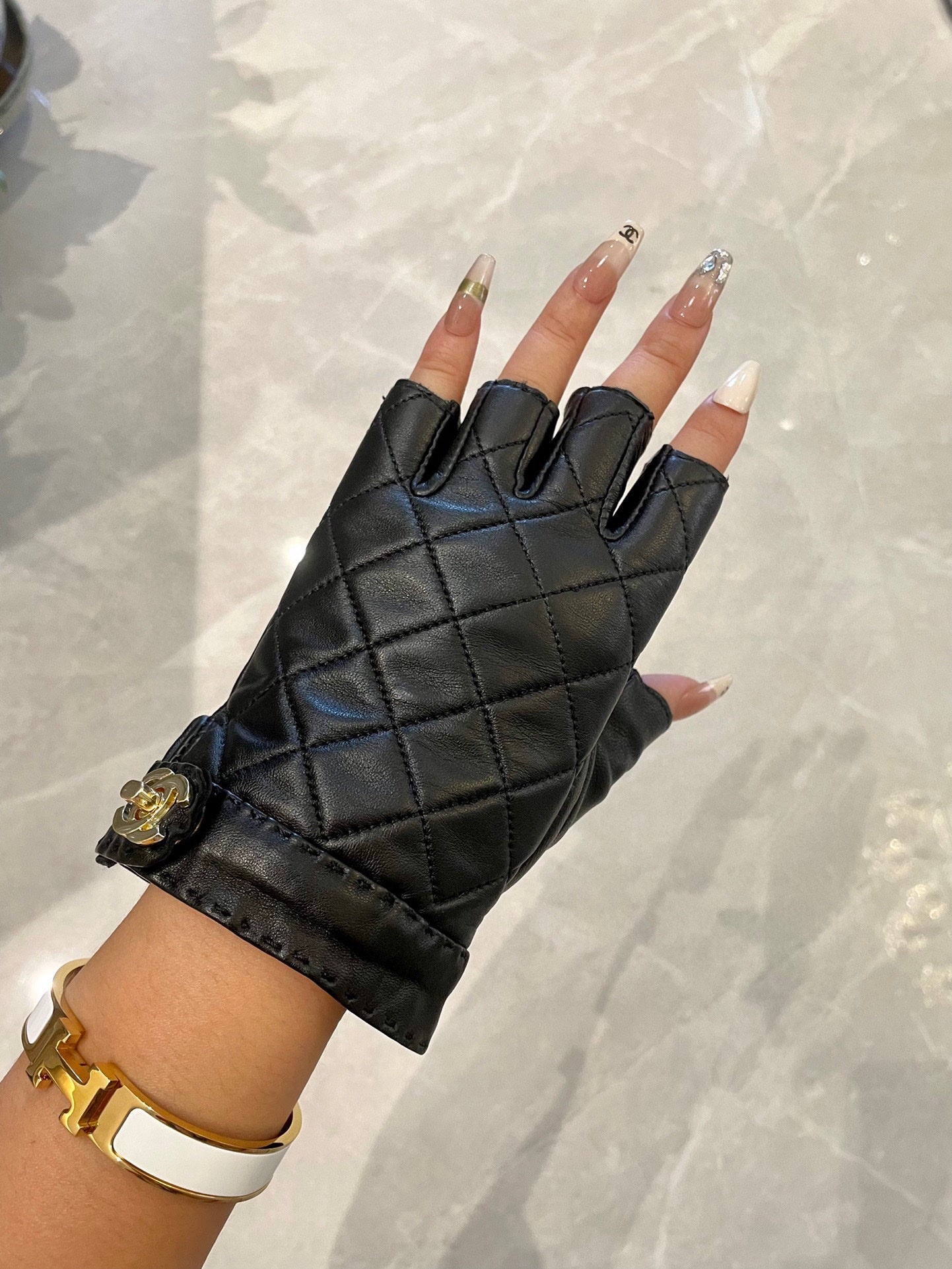 FINGERLESS GLOVES IN BLACK SHEEPSKIN 463845 mysite