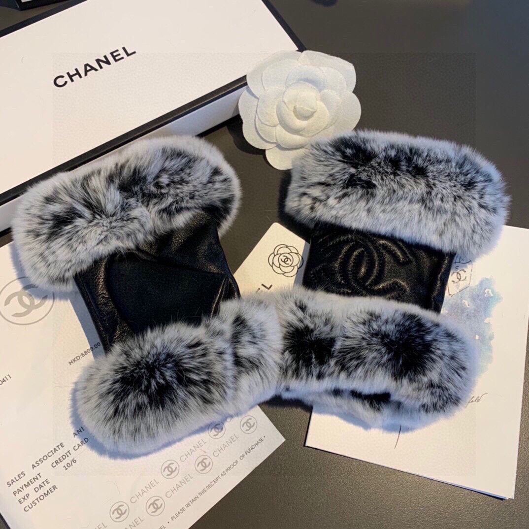 SHORt-STYLE GLOVES IN BLACK SHEEPSKIN AND RABBIT FUR 463852 mysite