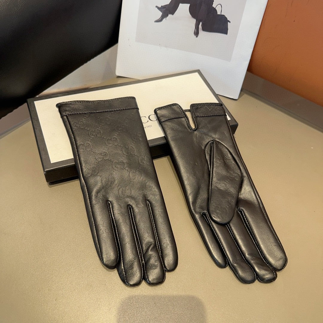 GLOVES IN BLACK EMBOSSED LAMBSKIN 423484 mysite