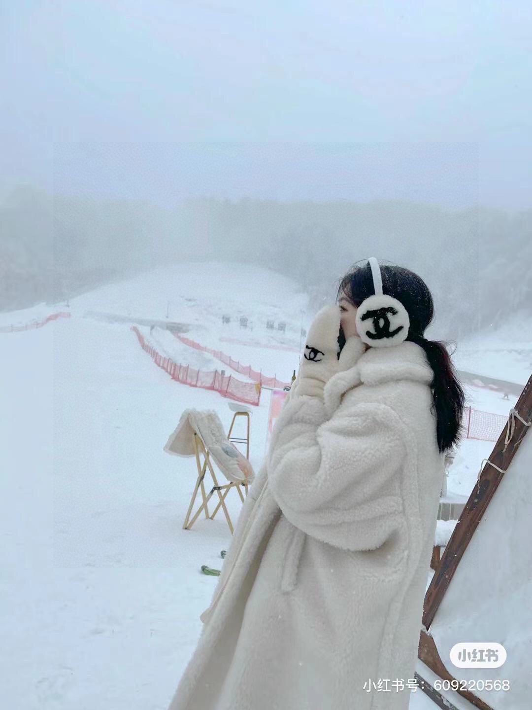 GLOVES IN WHITE RABBIT FUR AND LAMBSKIN 456404 mysite