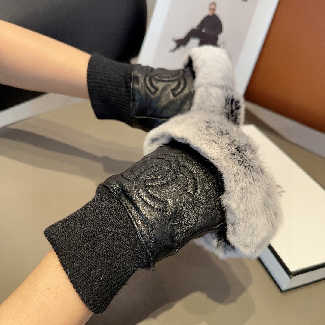 FINGERNESS GLOVES IN BLACK LAMBSKIN AND RABBIT FUR465054 mysite