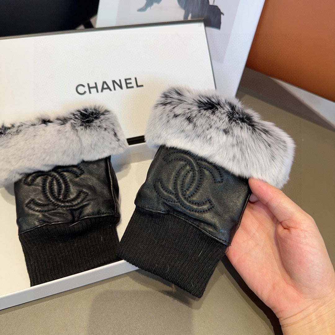 FINGERNESS GLOVES IN BLACK LAMBSKIN AND RABBIT FUR465054 mysite