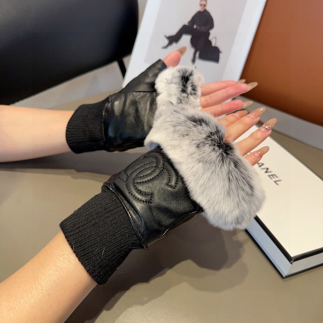FINGERNESS GLOVES IN BLACK LAMBSKIN AND RABBIT FUR465054 mysite
