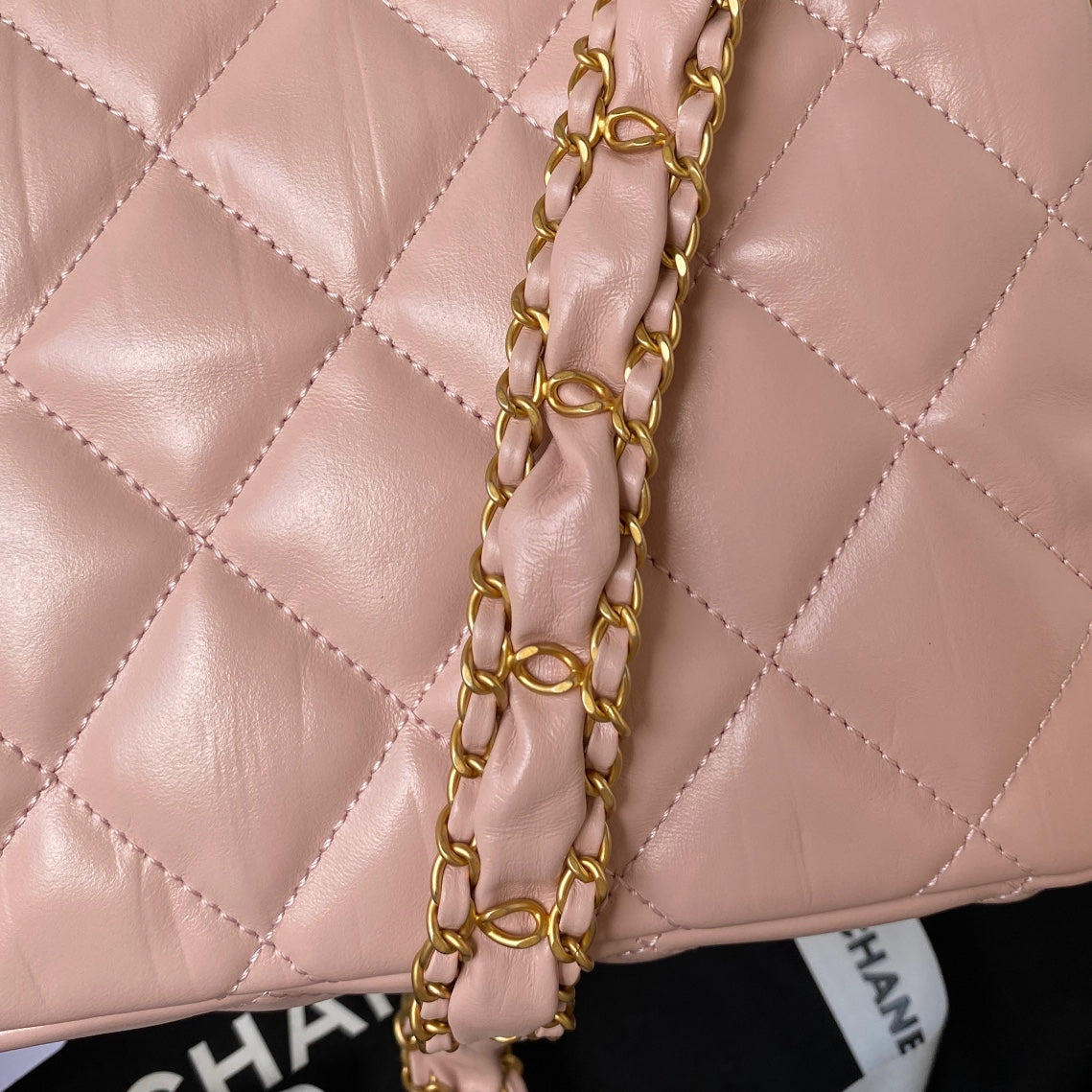 SMALL FLAP BAG 20 IN PEACH PINK LAMBSKIN GOLD HARDWARE mysite