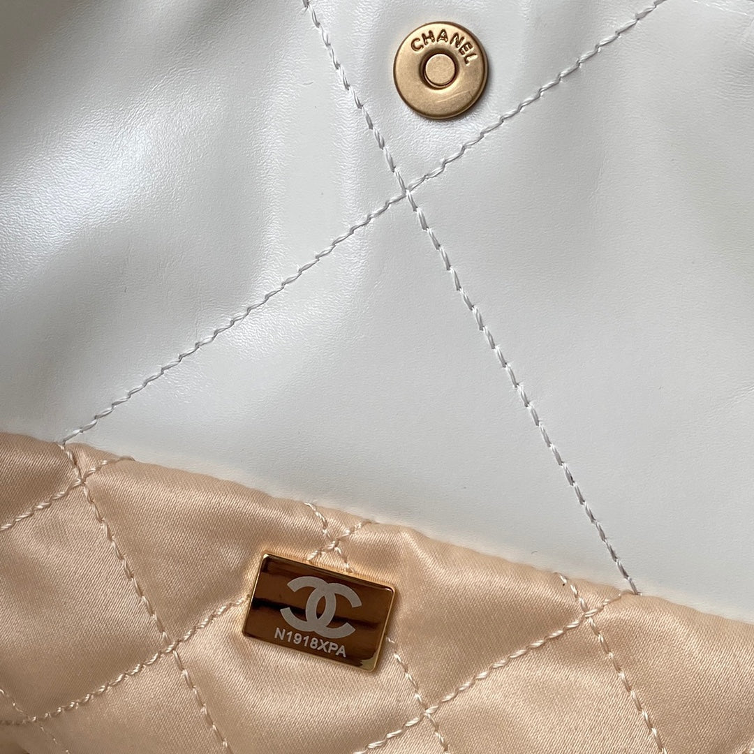 24C CC Hobo 22 bag 45cm Light Grey Lambskin mysite