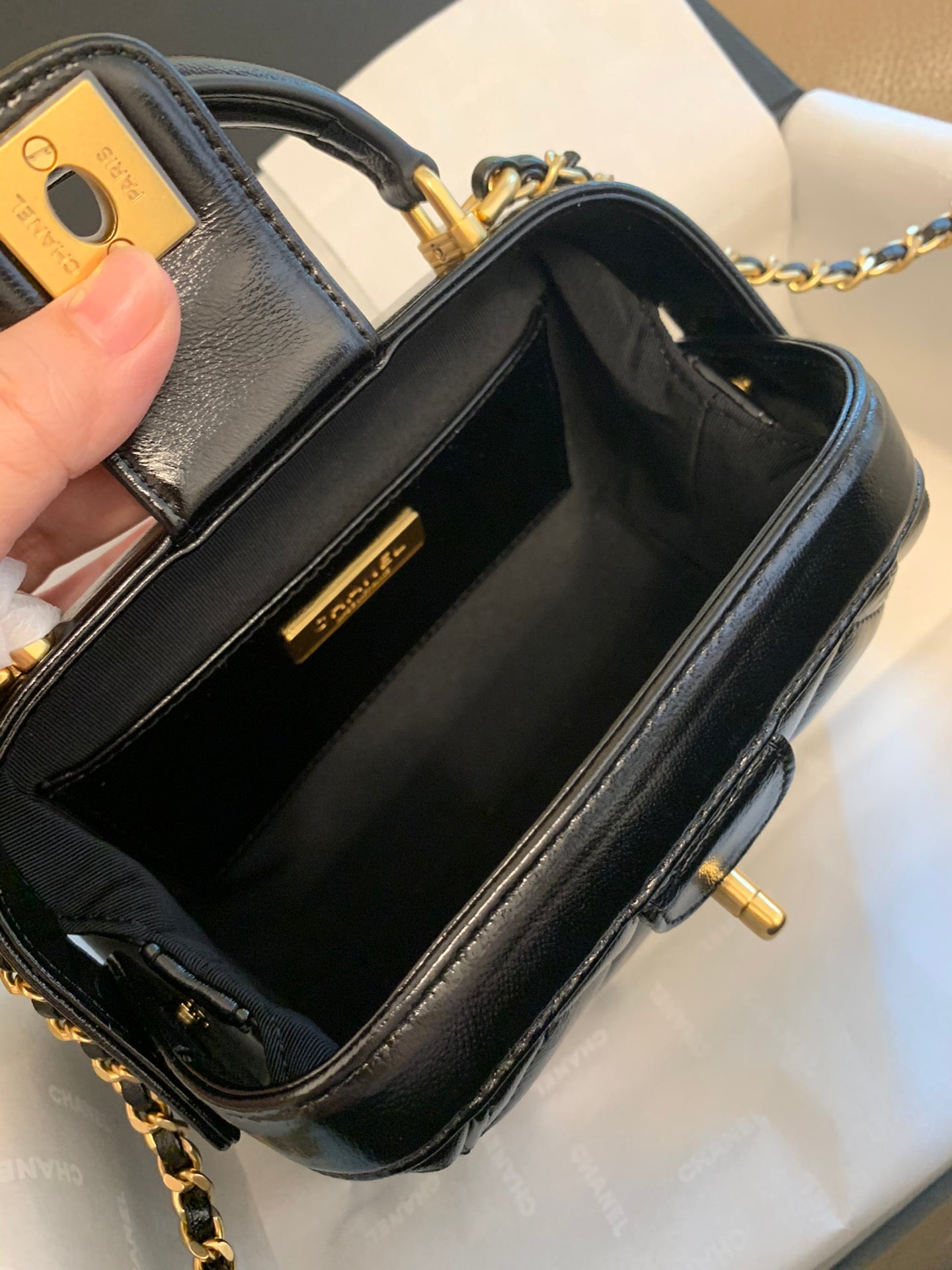 CC 24A 18cm Top Handle Mini Bag Black Lambskin mysite