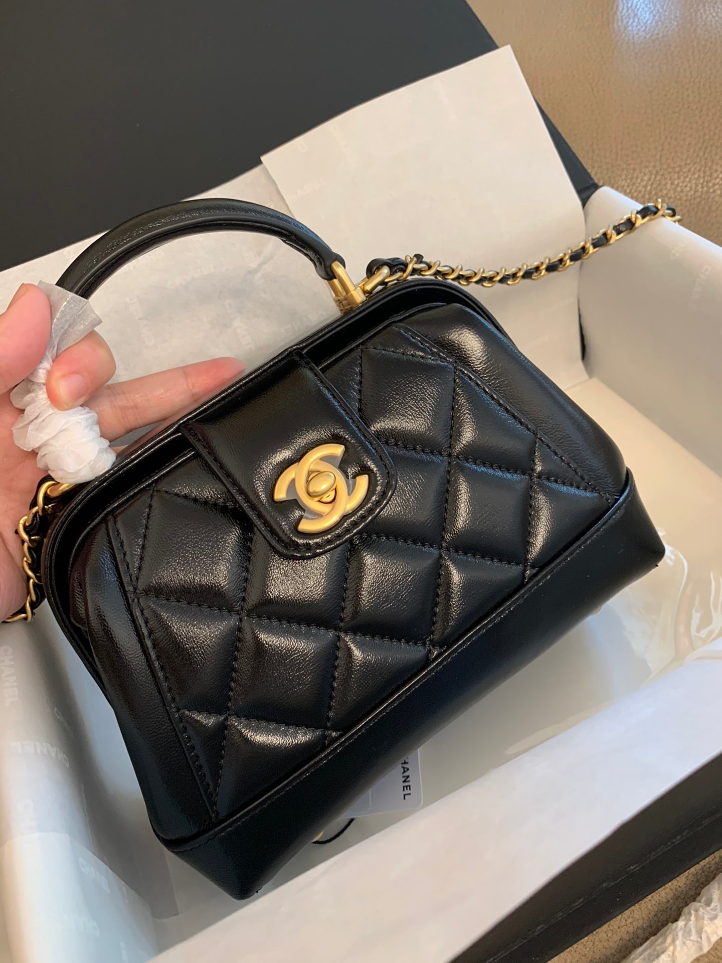 CC 24A 18cm Top Handle Mini Bag Black Lambskin mysite