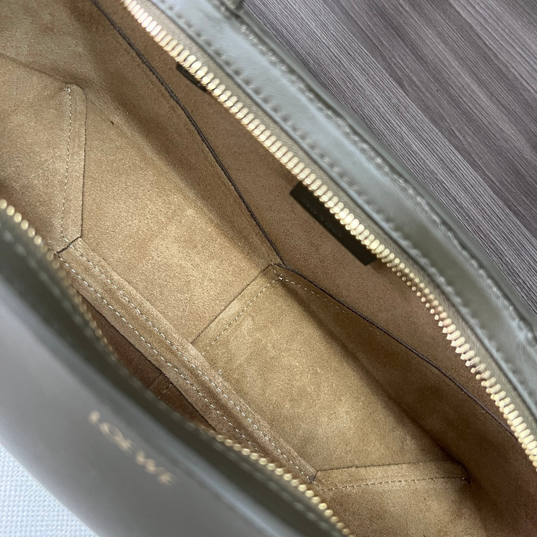 PUZZLE FOLD CROPPED 39 BAG IN SAND BEIGE SOLF GRAINED CALFSKIN mysite