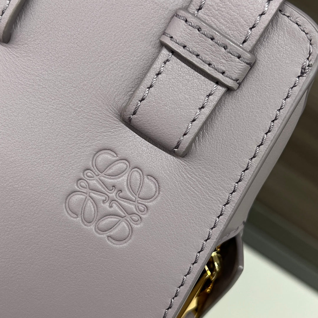 LOE MINI 20 HAMMOCK BAG IN DUSTY PINK CALFSKIN mysite