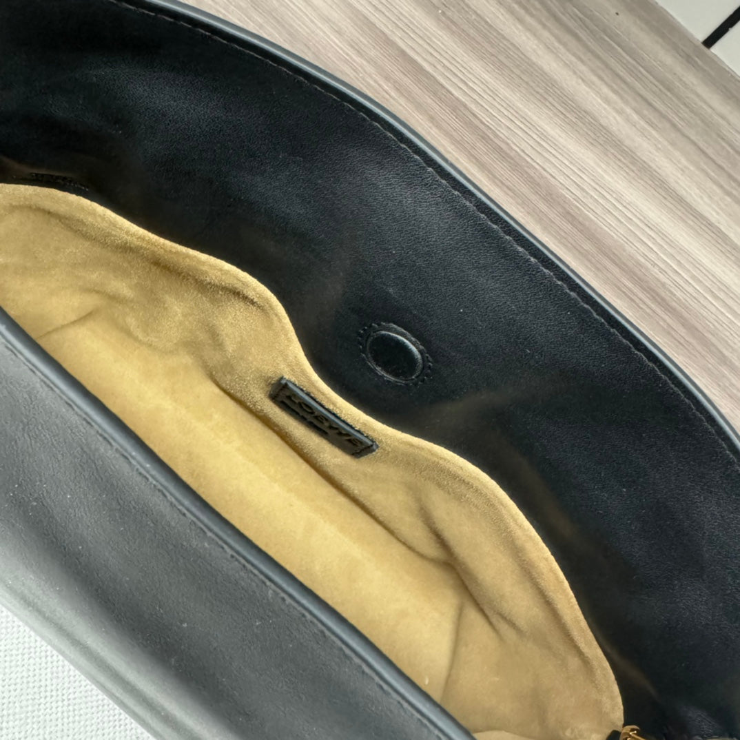 LOE 23 MINI FLAMENCO PURSE BAG IN BLACK NAPPA LAMBSKIN mysite