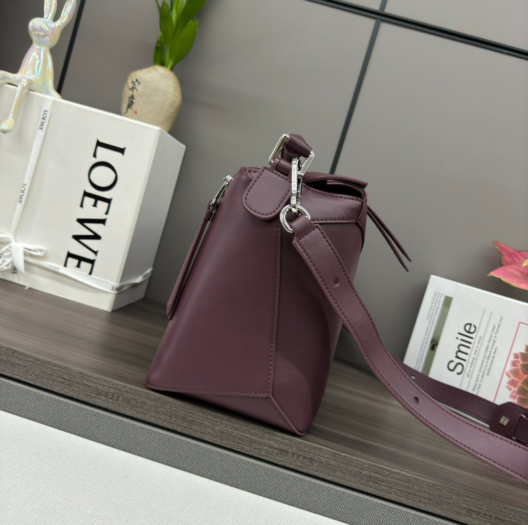 LOE PUZZLE 33 BAG IN WINE PURPLE CALFSKIN mysite