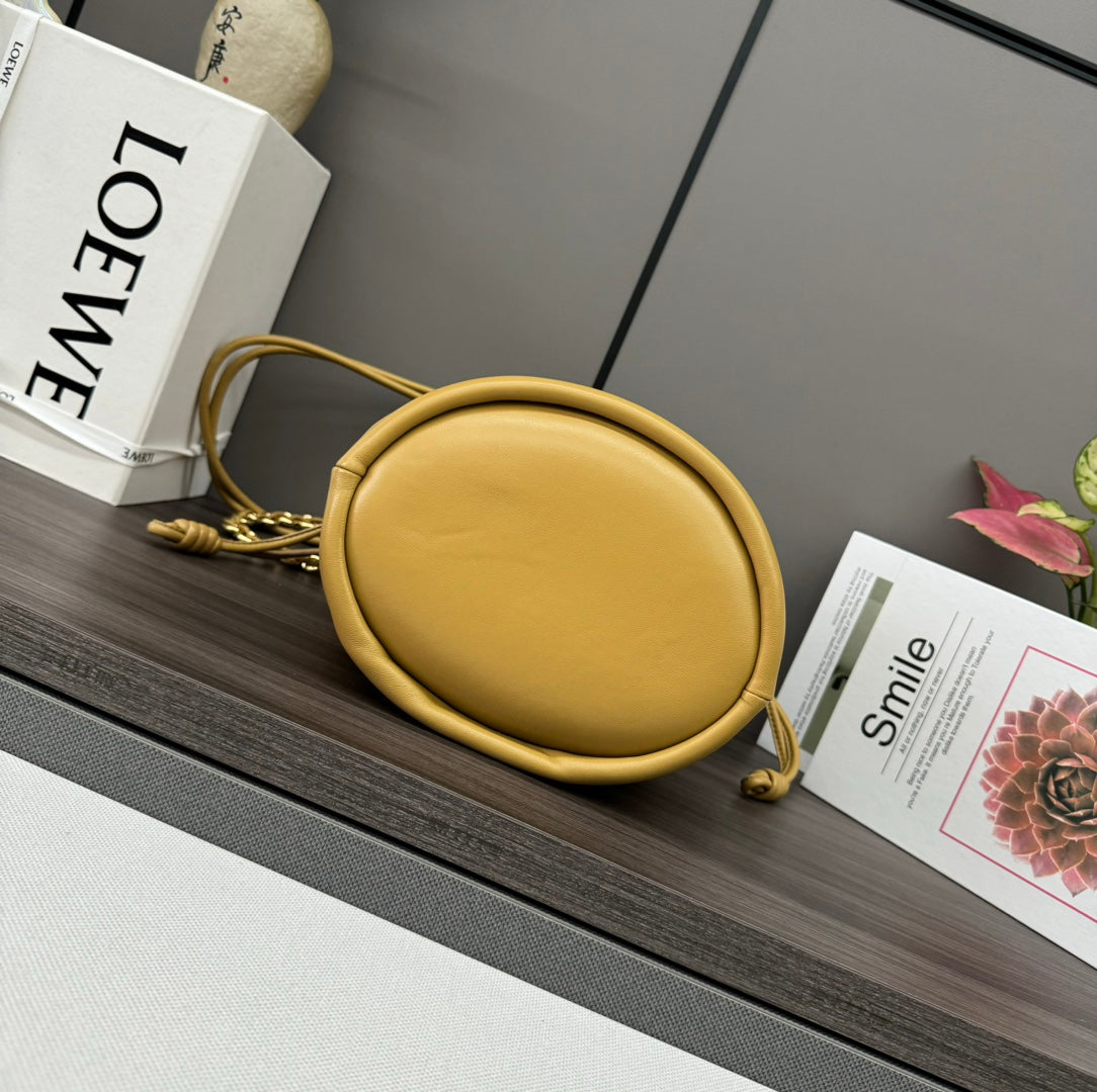 Loewe Flamenco Purse Bucket 32 Gold Lambskin Ghw mysite