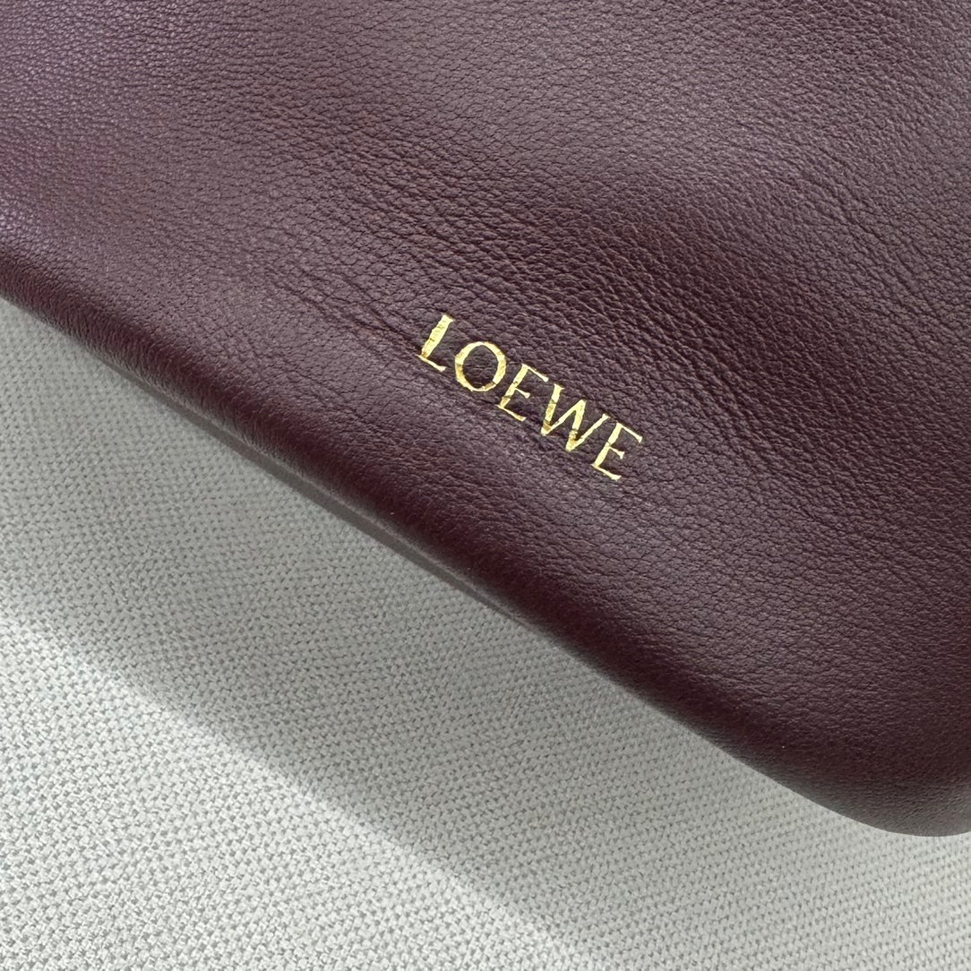 Loewe Flamenco Purse Bucket 32 Dark Burgundy Lambskin Ghw mysite