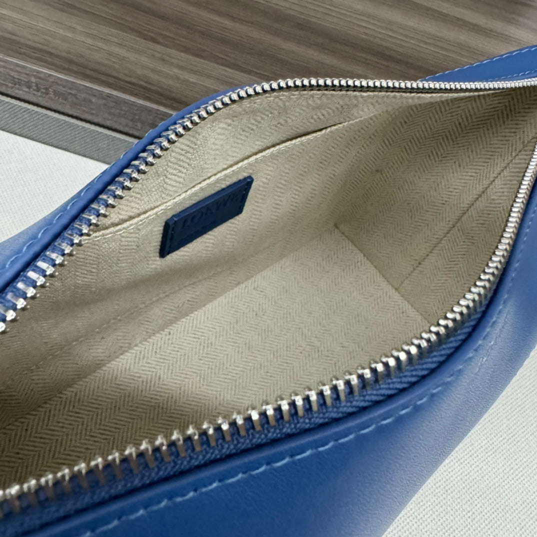 PUZZLE FOLD WASH 22 BAG IN ROYAL BLUE SHINY CALFSKIN mysite