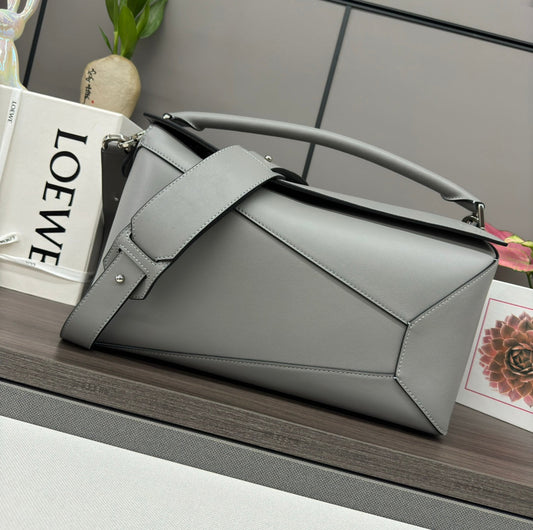 LOE PUZZLE LARGE 36 BAG IN GRAY CALFSKIN mysite