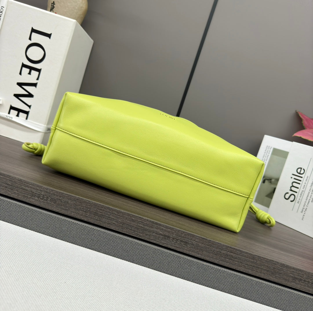 Loewe Flamenco Purse 30 Lime Lambskin Ghw mysite