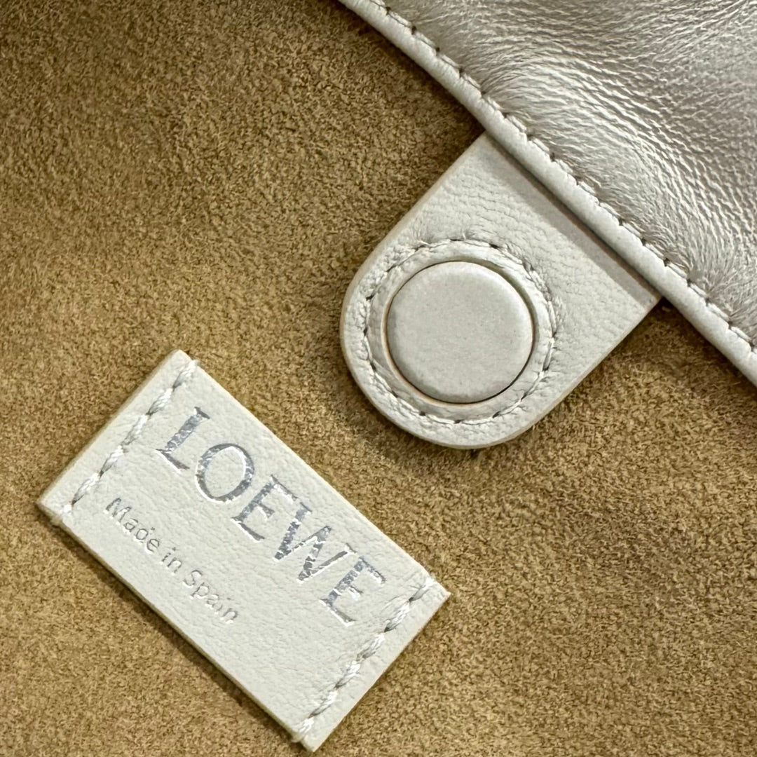 Loewe Flamenco Purse 23 White Lambskin Shw mysite