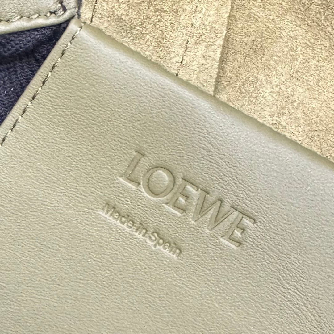 FLAMENCO 40 BACKPACK IN CROCODILE GREEN SHINY SUPPLE CALFSKIN mysite