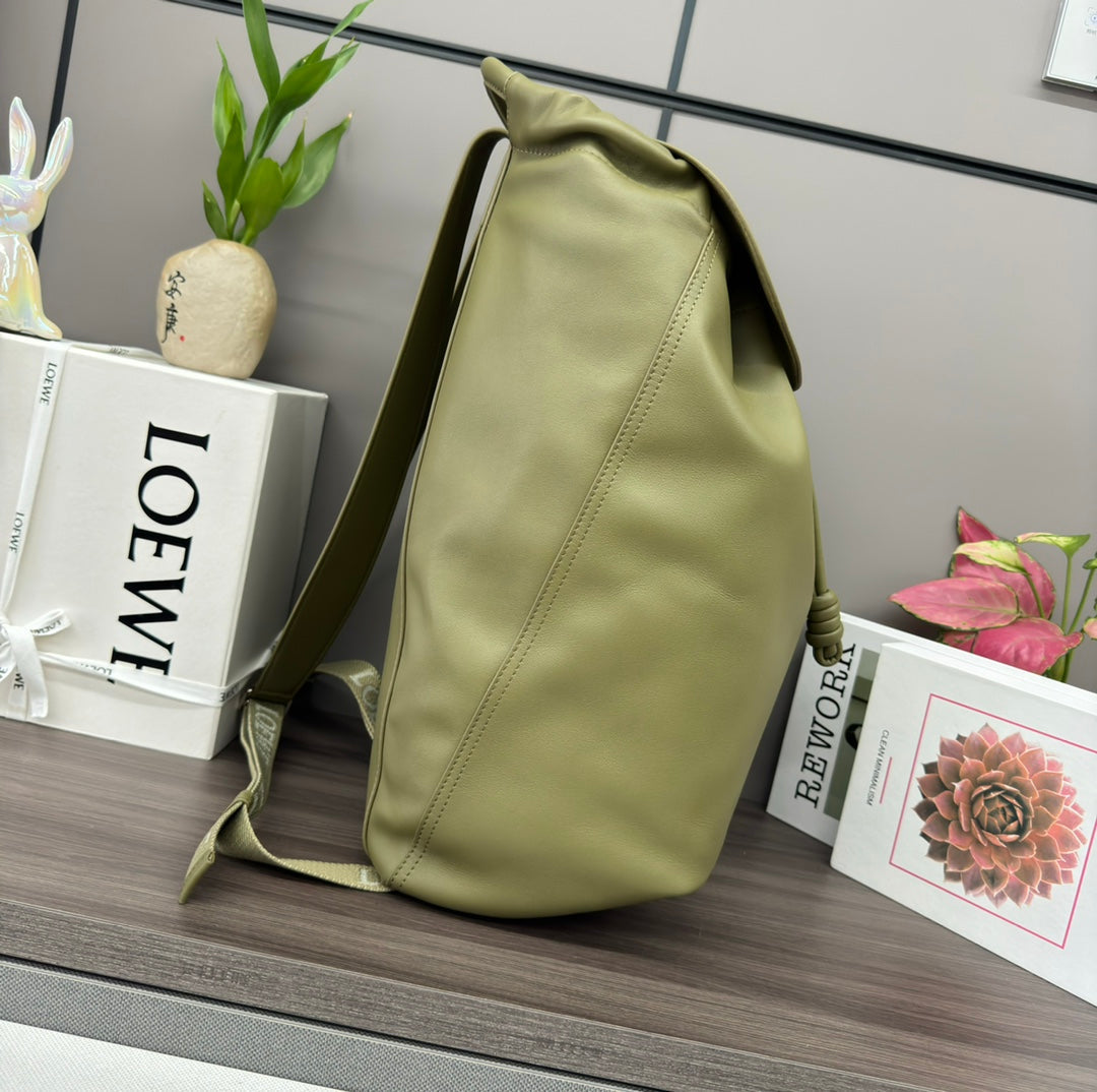 FLAMENCO 40 BACKPACK IN CROCODILE GREEN SHINY SUPPLE CALFSKIN mysite