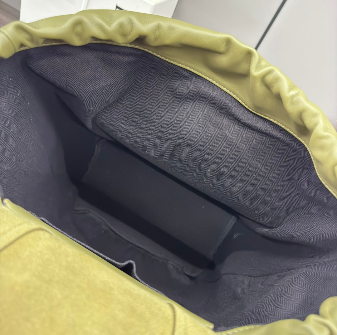 FLAMENCO 40 BACKPACK IN CROCODILE GREEN SHINY SUPPLE CALFSKIN mysite